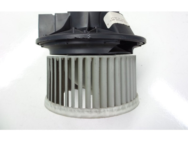 Вентилятор печки Jeep Cherokee III KJ