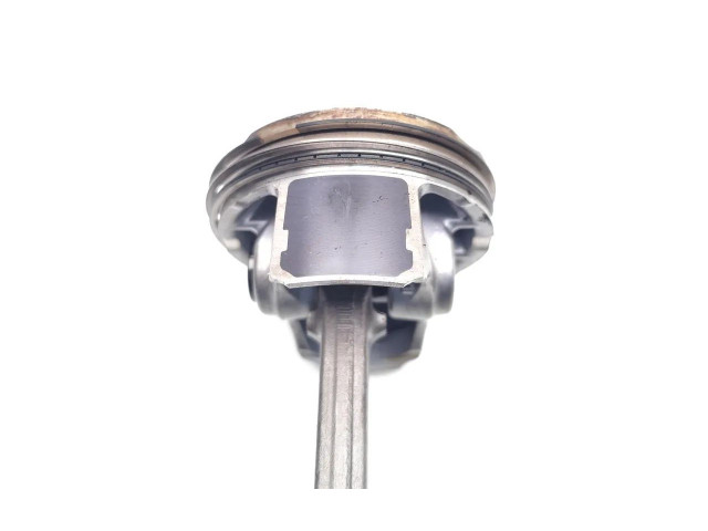 Píst F12XEL Opel Corsa F F12XEL(EB2FAD)