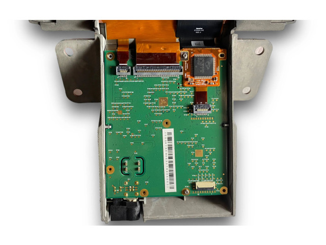 Дисплей 81A919604 Audi Q2 -