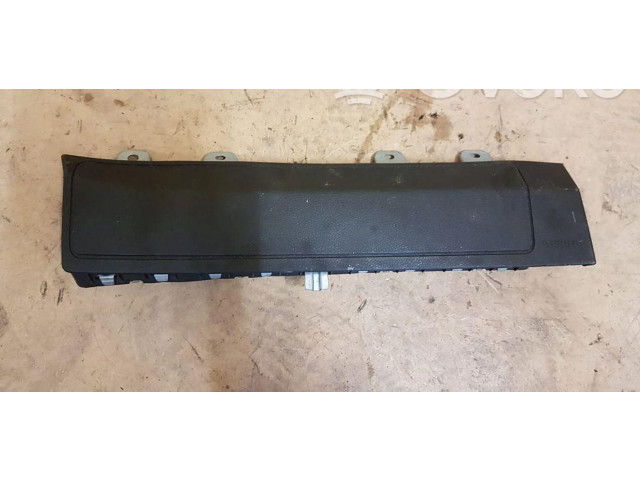 Подушка безопасности для колен A1768600302   Mercedes-Benz GLA W156