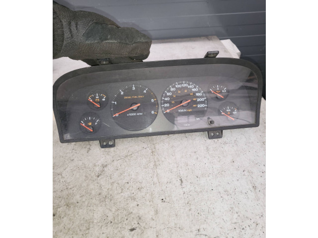 Панель приборов 56042930aa Jeep Grand Cherokee (WJ)