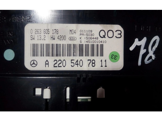 Přístrojová deska  Mercedes-Benz S W220  A2205407811  