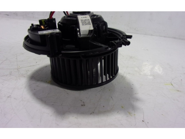 Вентилятор печки    5WB819015, 5Q0907521F   Cupra Ateca