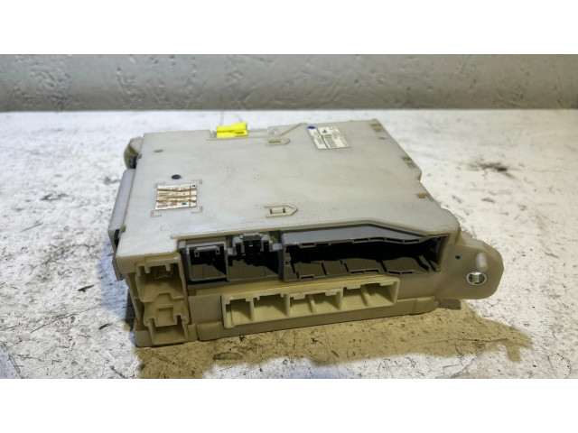 Блок предохранителей 8273053050, 7E250883 Lexus IS 220D-250-350