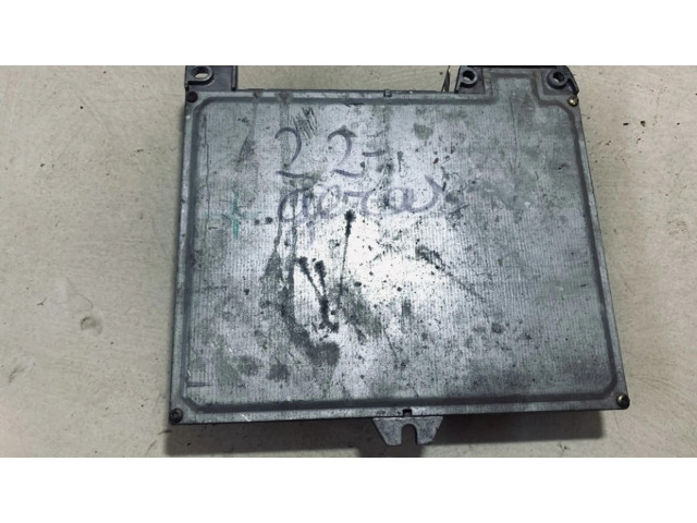 Řídící jednotka 7700733848 Renault 21 1985