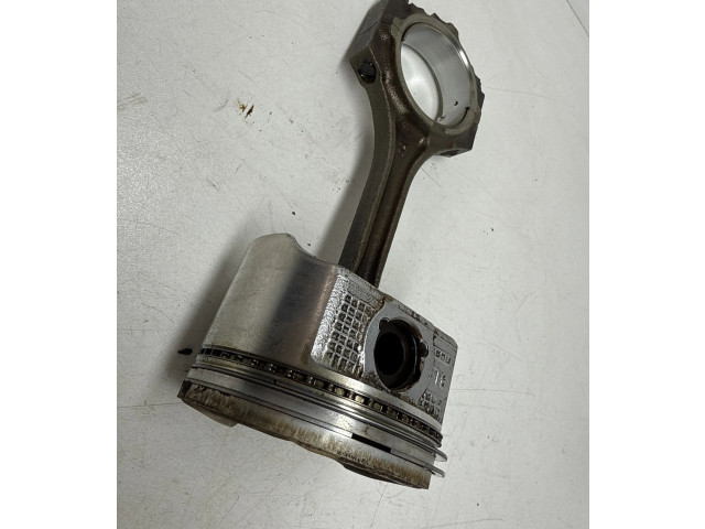 Поршень с шатуном 3UZ 133015008002 Lexus LS UCF30