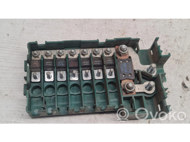 Pojistková skříňka 8387541, 5018483 BMW 5 E39 2001