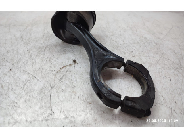  Поршень с шатуном OM642   Jeep Grand Cherokee (WK)  