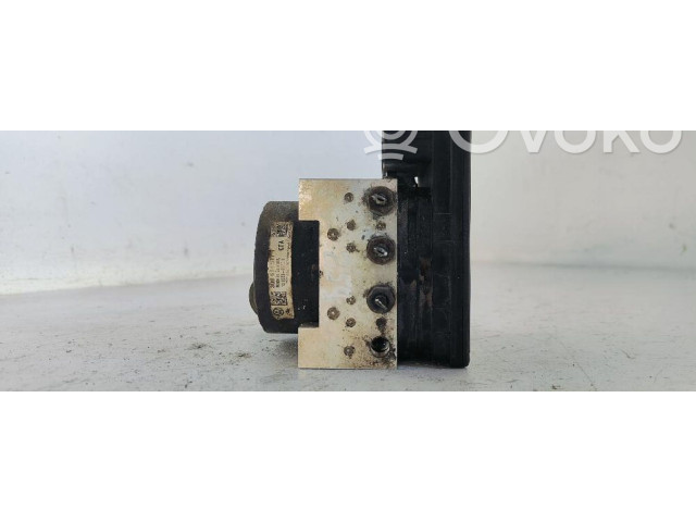 Блок АБС 3Q0614517T Skoda Octavia Mk3 (5E) 2013 - 2019 года