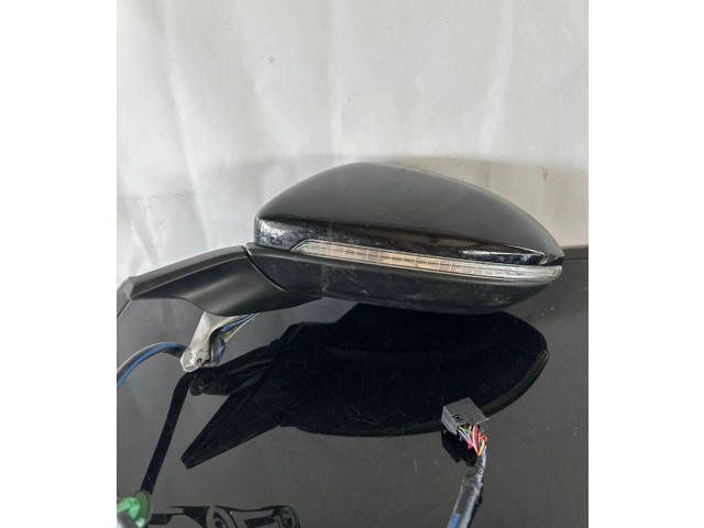 Зеркало электрическое Volkswagen Golf VII 2013 - 2019 года