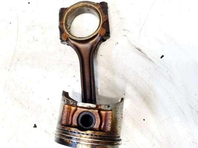 Поршень с шатуном Honda Accord для бензинового двигателя 2.2