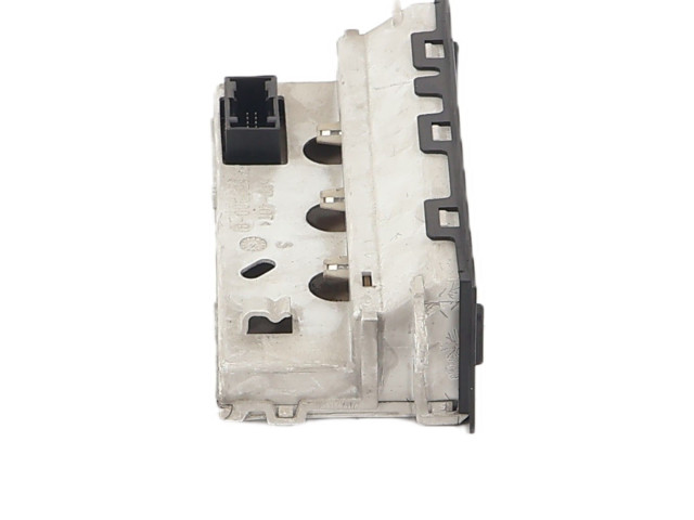 Дисплей 9642824677 Citroen Berlingo