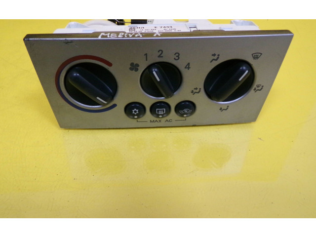 Блок управления климат-контролем 13191583 Opel Meriva A