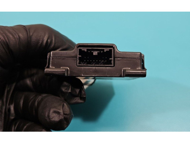 Блок комфорта 1069651-00-D, IMPRK1412390   Tesla Model S   