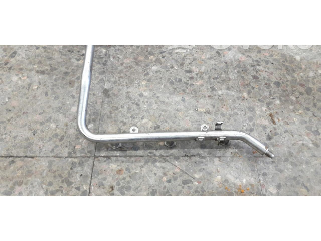 Vstřikovací lišta a1120700095 Mercedes-Benz E W210