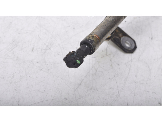 Vstřikovací lišta Aston Martin DB7 pro benzínový motor 5.9