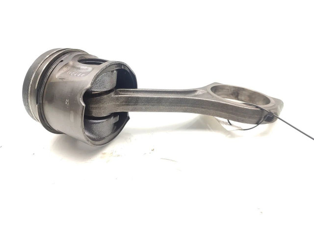  Поршень с шатуном 276DT 276DT  Land Rover Discovery 3 - LR3  