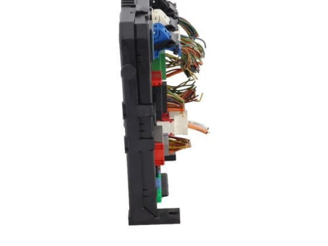 Pojistková skříňka Řídící jednotka BSM 9807028580 Peugeot 3008 I 2010