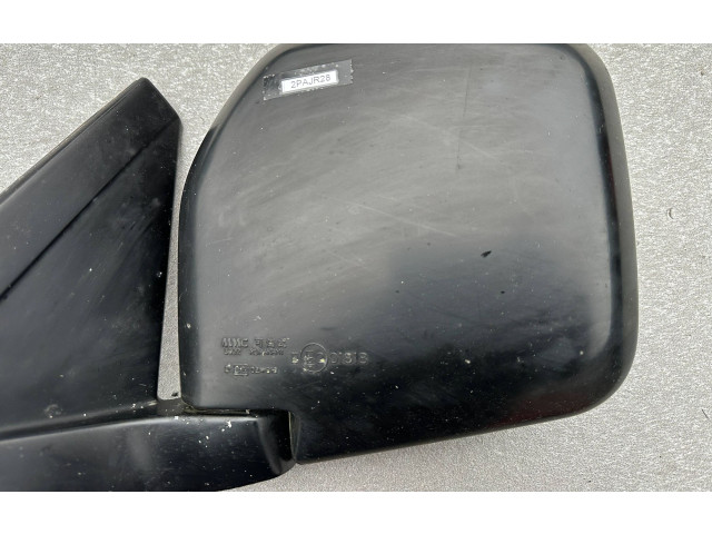 Zpětné zrcátko Mitsubishi Pajero 1995 MB696595