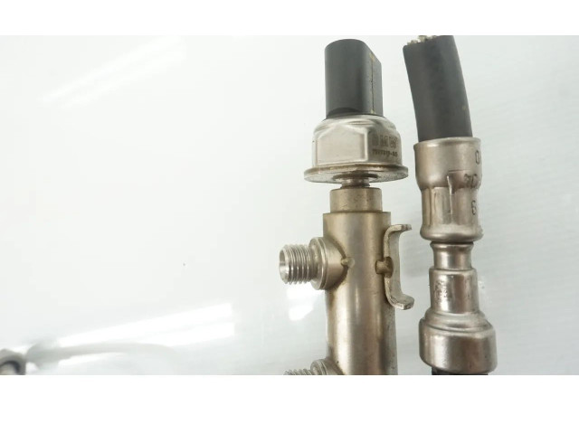 Топливная рампа 7562474   BMW 3 E90 E91   для двигателя N43B20A