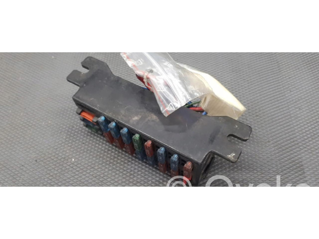 Pojistková skříňka 9111129000 Hyunda Lantra I 1993