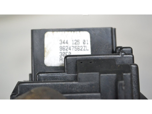 Ручка стеклоочистителей Citroen Xantia