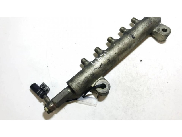 Vstřikovací lišta 02G04, 6100 Nissan X-Trail T30 pro naftový motor 2.2