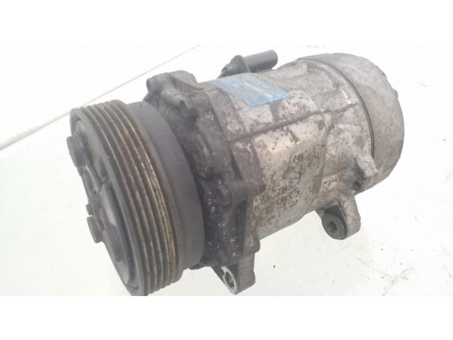 Компрессор (насос) кондиционера воздуха