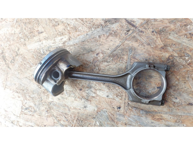 Поршень с шатуном RNA07, 07051118 Honda FR-V для бензинового / Газ двигателя 1.8