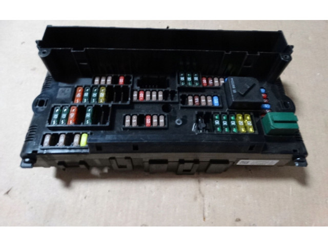 Блок предохранителей 9210863f25 BMW X3 F25