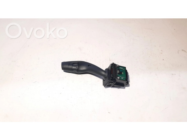 Ручка стеклоочистителей