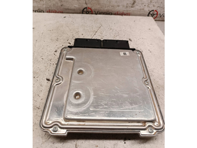 Блок управления двигателя 0281031483, 04L907309P   Volkswagen Touran III