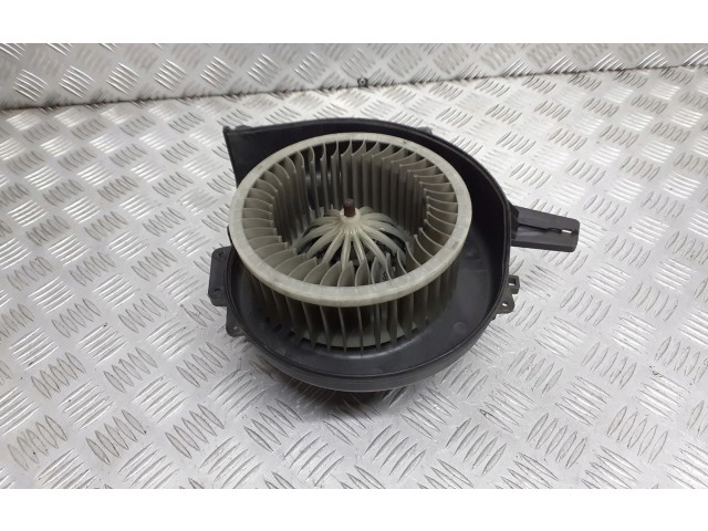 Вентилятор печки    6Q1819015C   Skoda Fabia Mk1 (6Y)