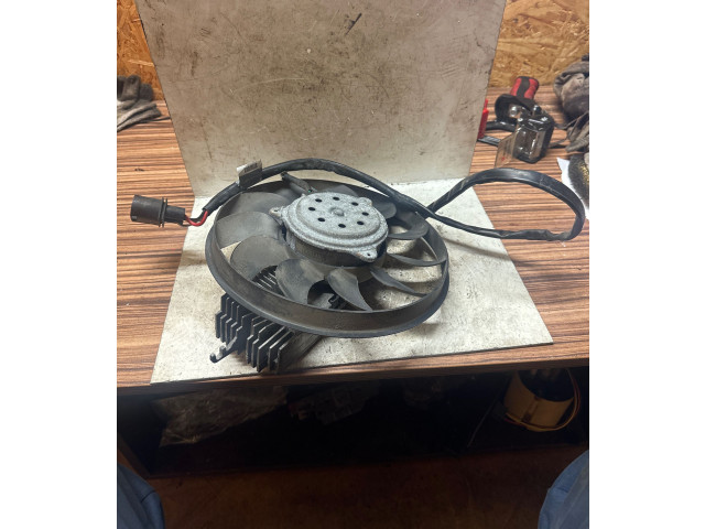 Вентилятор радиатора 869204E Audi A4 Allroad