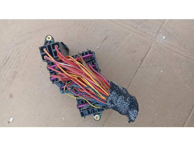 Pojistková skříňka 7p0941828, 8179110044 Porsche Cayenne (92A) 2017