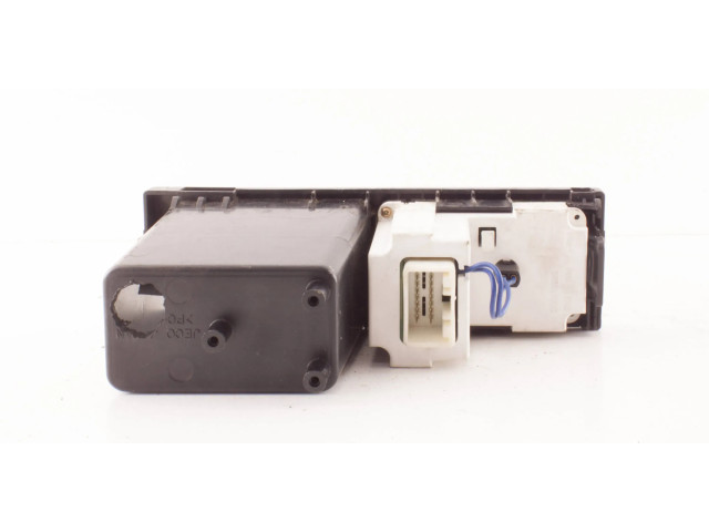 Дисплей 15TNS16ACC Mazda 626