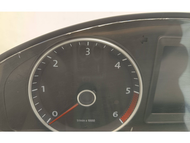 Přístrojová deska Volkswagen Transporter - Caravelle T5 2013 7E0920860G, 111219012440