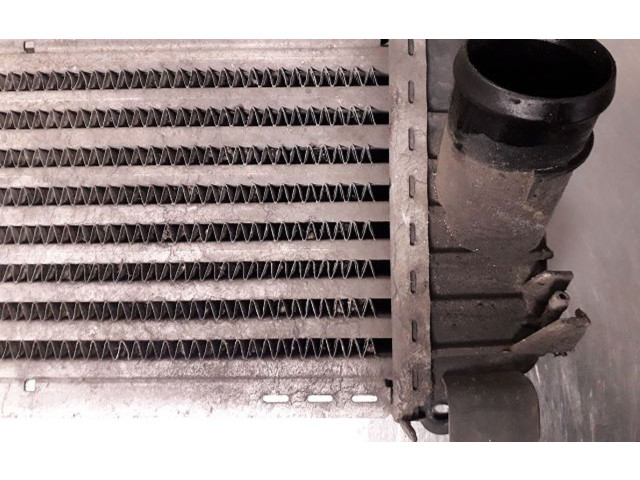 Интеркулер 8Z0145805E Audi A2