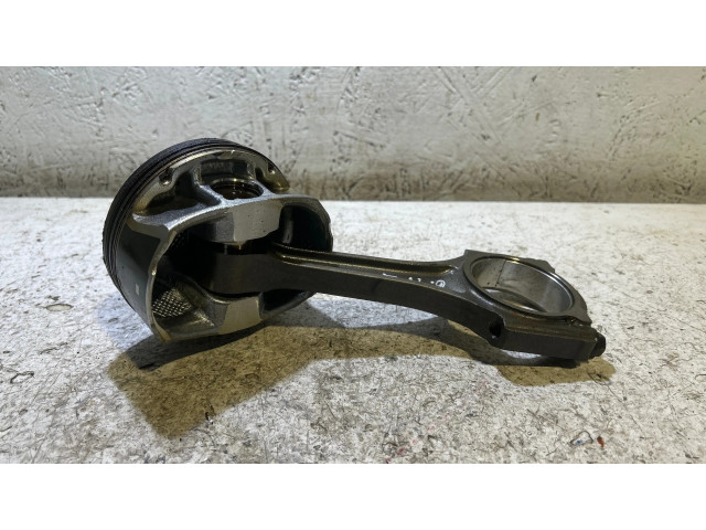 Поршень с шатуном Dodge Challenger для бензинового двигателя 6.4