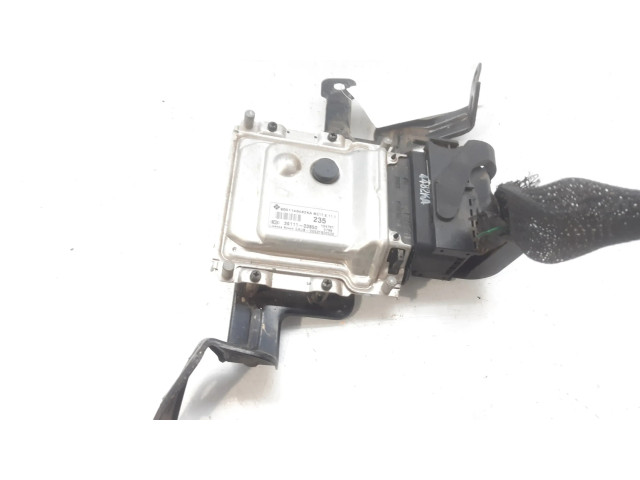 Блок управления двигателя 3911103850 KIA Rio