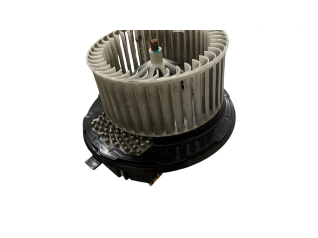 Вентилятор печки 1KD820015 Skoda Octavia Mk2 (1Z)