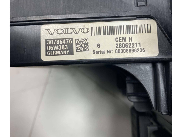Pojistková skříňka 30786476, 06W383 Volvo XC90 2007