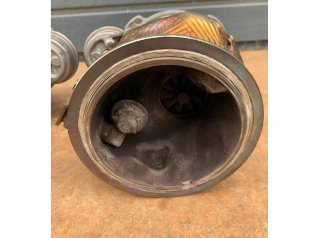 Турбина Bentley Bentayga 0P2145702E