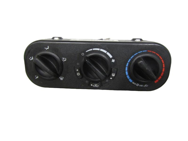 Блок управления климат-контролем Jeep Compass