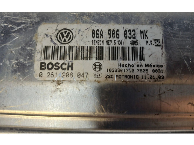 Блок управления двигателя 06A906032MK, 1039S01712 Volkswagen New Beetle