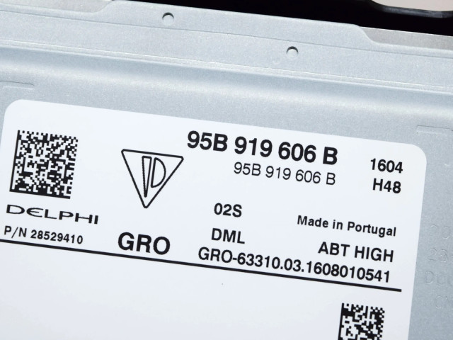 Дисплей    95B919606B   Porsche Macan