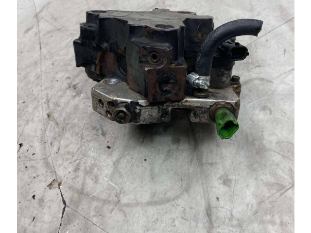 Vstřikovací čerpadlo 8692521, 0445010111 Volvo XC70 D 5244 T