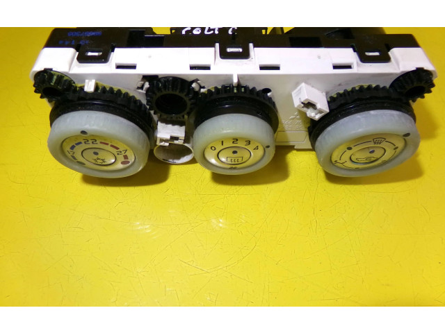 Блок управления климат-контролем 69657032 Mitsubishi Colt