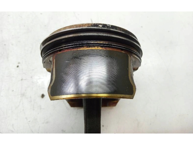 Píst Mercedes-Benz A W169