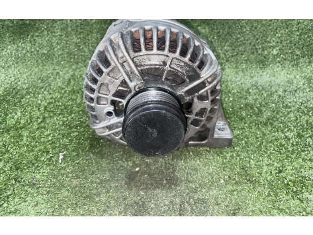 Генератор 0124625024, 30658087   Volvo XC90      